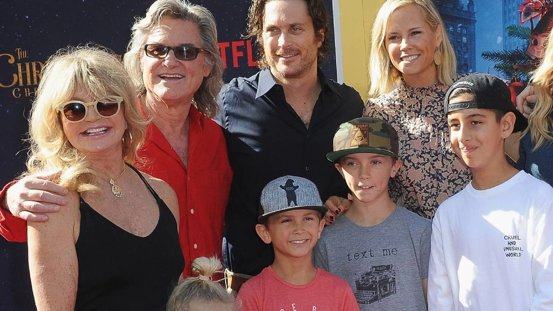 Oliver Hudson family